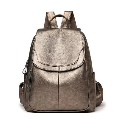 Kristlaug | Elegant and lightweight backpack in delicate white tone