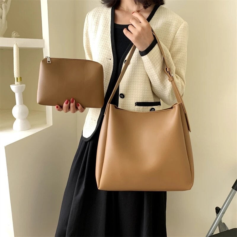 Asløg | Minimalist shoulder bag in a modern cut