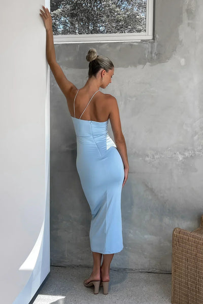 Romilly | Refined Floral Detail