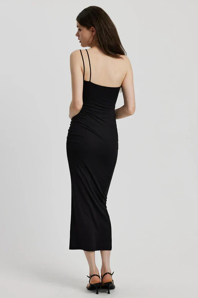 Romilly | Refined Floral Detail