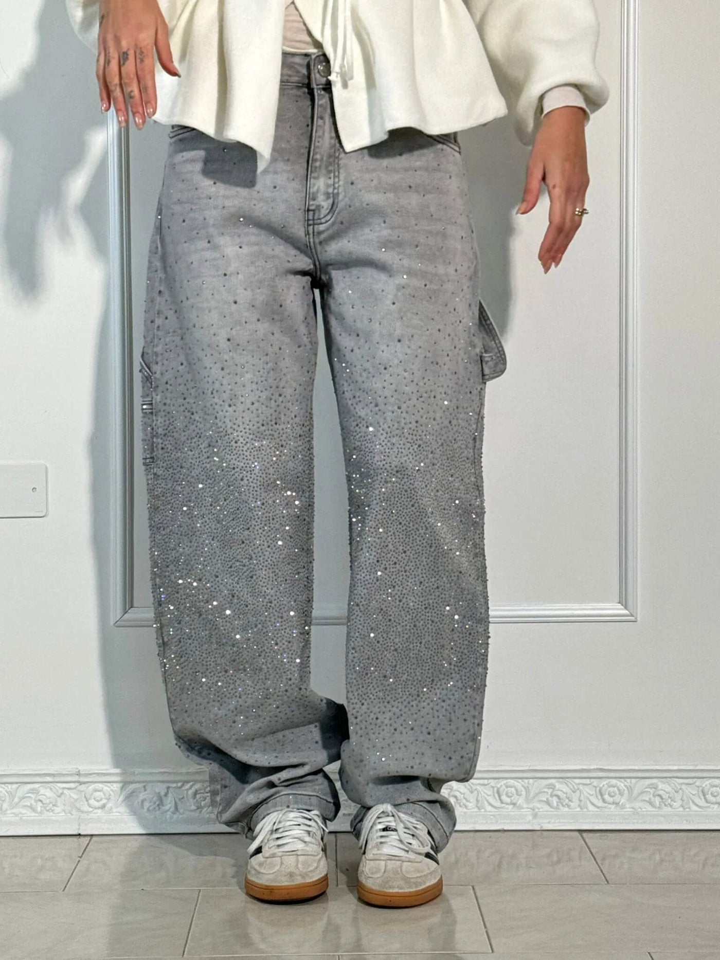 Violette™ high-waisted wide-leg pants with button pockets