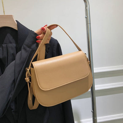 Eldborg | Elegant shoulder bag in a muted nude tone