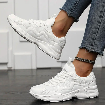 VentureFlex Mesh Sneakers: Versatile Comfort for Men and Women
