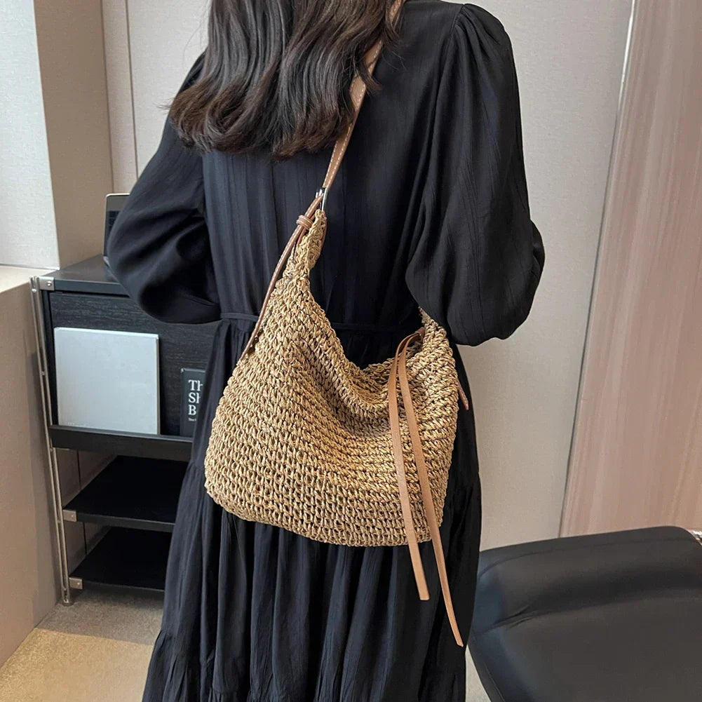 Arnljot | Structured braided shoulder bag