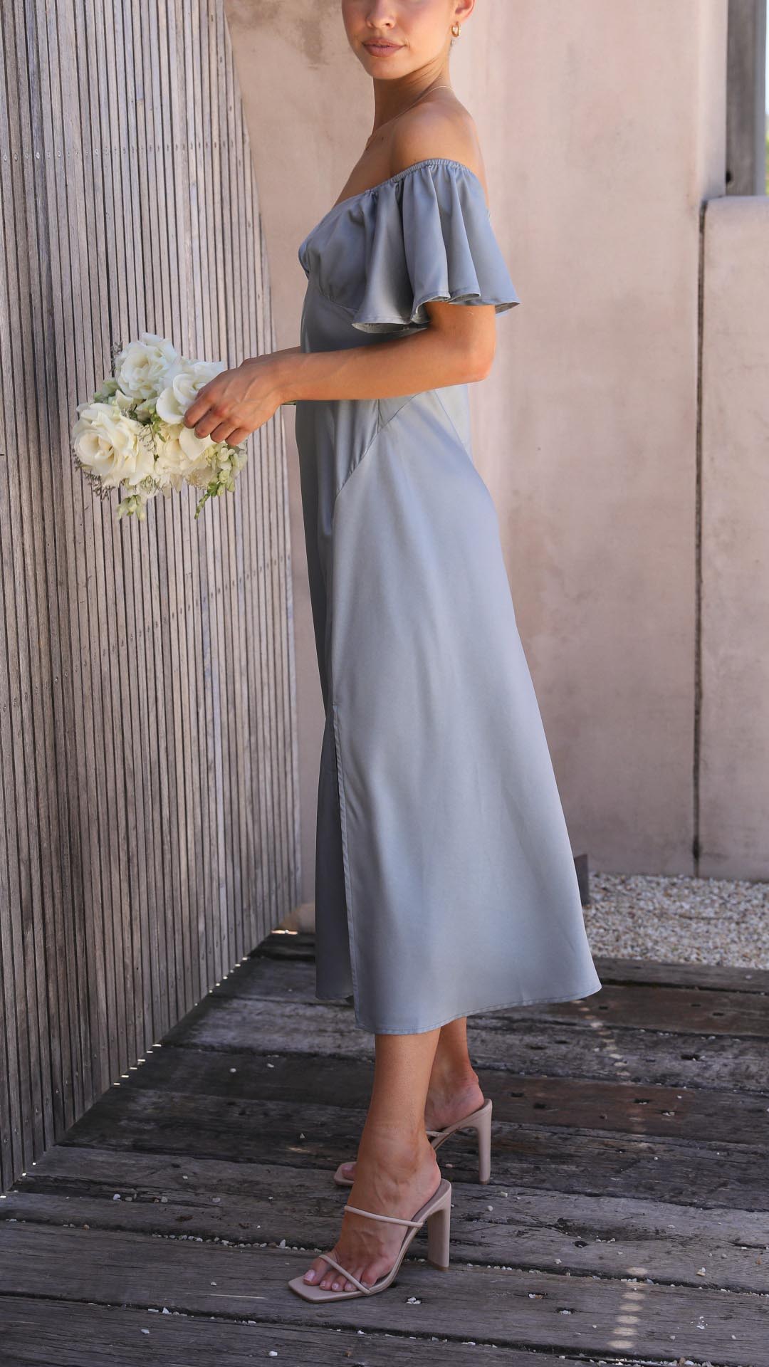 Nalani | Off-the-Shoulder Maxi Dress with Butterfly Sleeves