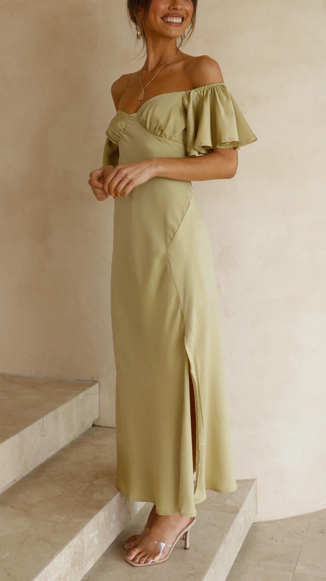 Nalani | Off-the-Shoulder Maxi Dress with Butterfly Sleeves
