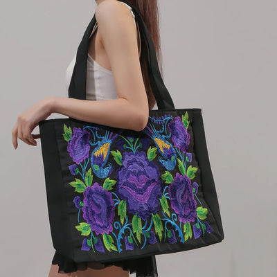 Ingleiv | Embroidered carrier net with artistic expression