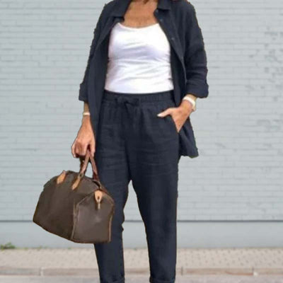 Women's set with long-sleeved shirt and hose from wool and leather