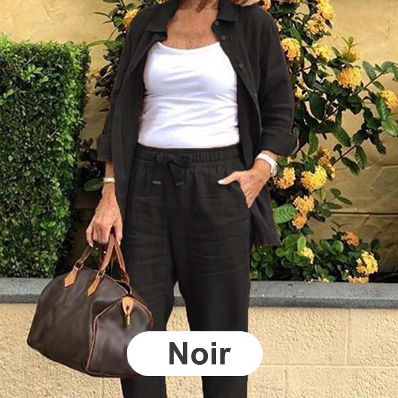 Women's set with long-sleeved shirt and hose from wool and leather