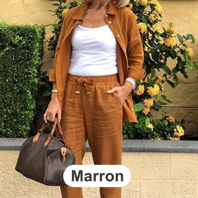 Women's set with long-sleeved shirt and hose from wool and leather