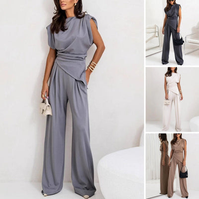 Elegant, solid-colored two-piece set for women