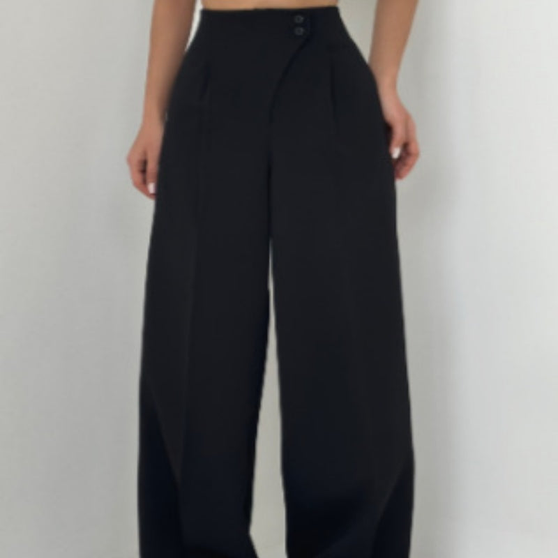 Fashionable, casual and versatile straight-leg trousers