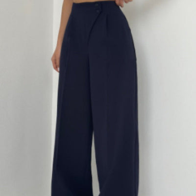 Fashionable, casual and versatile straight-leg trousers