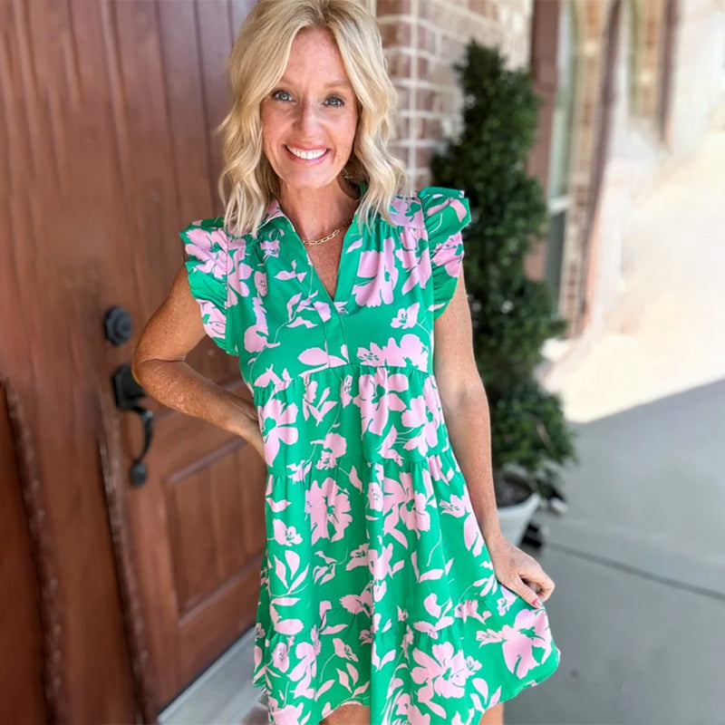 Printed dress with V-neck and ruffles on the sleeves