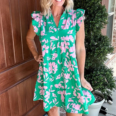 Printed dress with V-neck and ruffles on the sleeves
