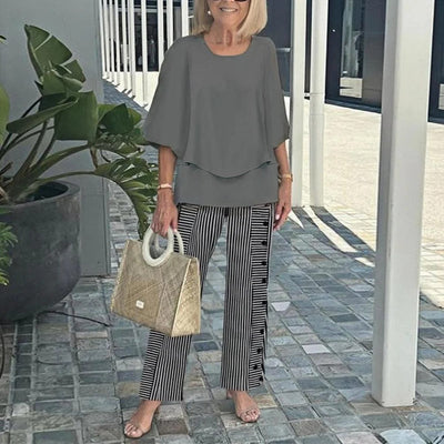 Women Casual Round Neck Half Sleeve Top Printed Pants Two Piece Set